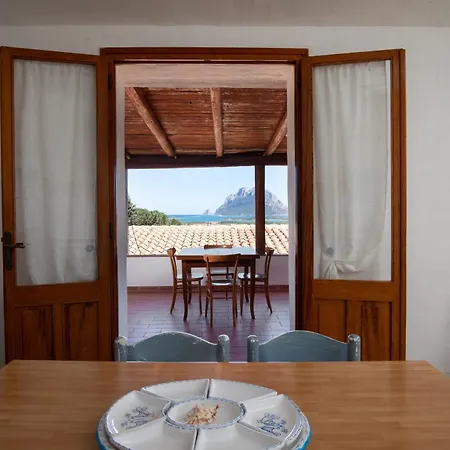 Apartment Casa Del Gelsomino A Porto San Paolo By Wonderful Italy Porto San Paolo (Sardinia)