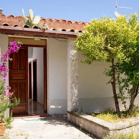 Apartment Casa Del Gelsomino A Porto San Paolo By Wonderful Italy *